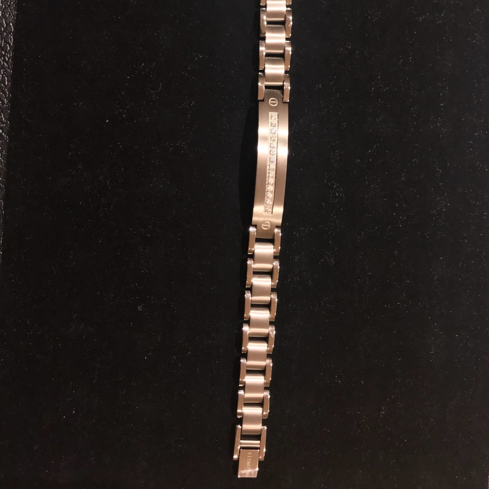 Titanium men’s bracelet